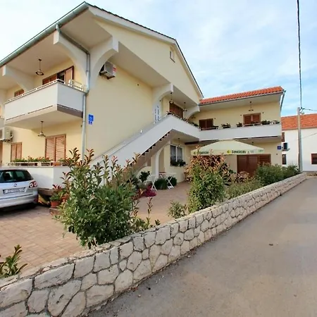 Apartment With A Parking Space Sukosan, Zadar - 16641 Sukosan