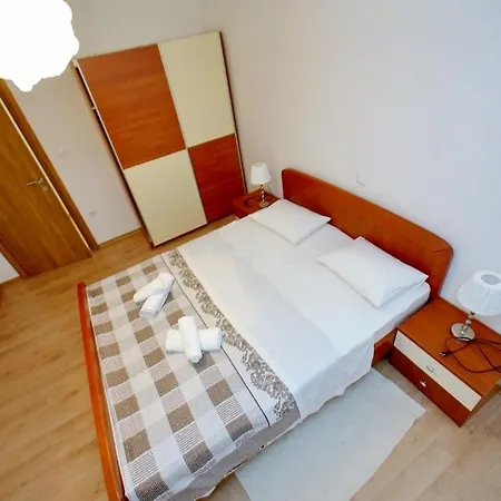 Apartman With Parking Space Sukosan, Zadar - 16641 *