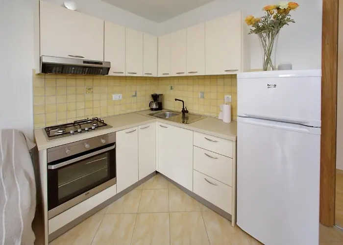 Apartman With Parking Space Sukosan, Zadar - 16641 Sukosan