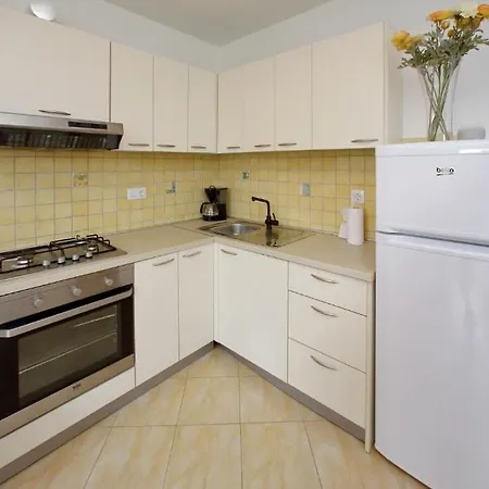 Daire With Parking Space Sukosan, Zadar - 16641 Sukošan