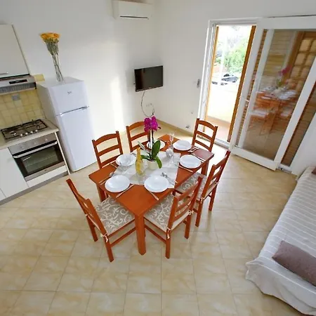 Daire With Parking Space Sukosan, Zadar - 16641